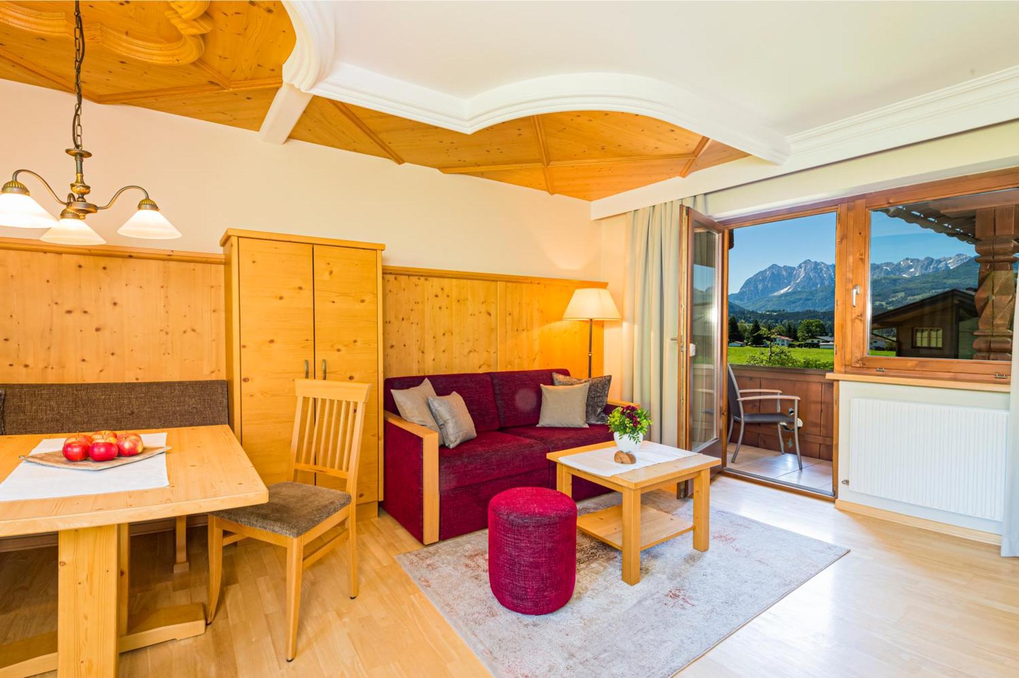 Apartments Tirolerhaus Kössen Δωμάτιο φωτογραφία