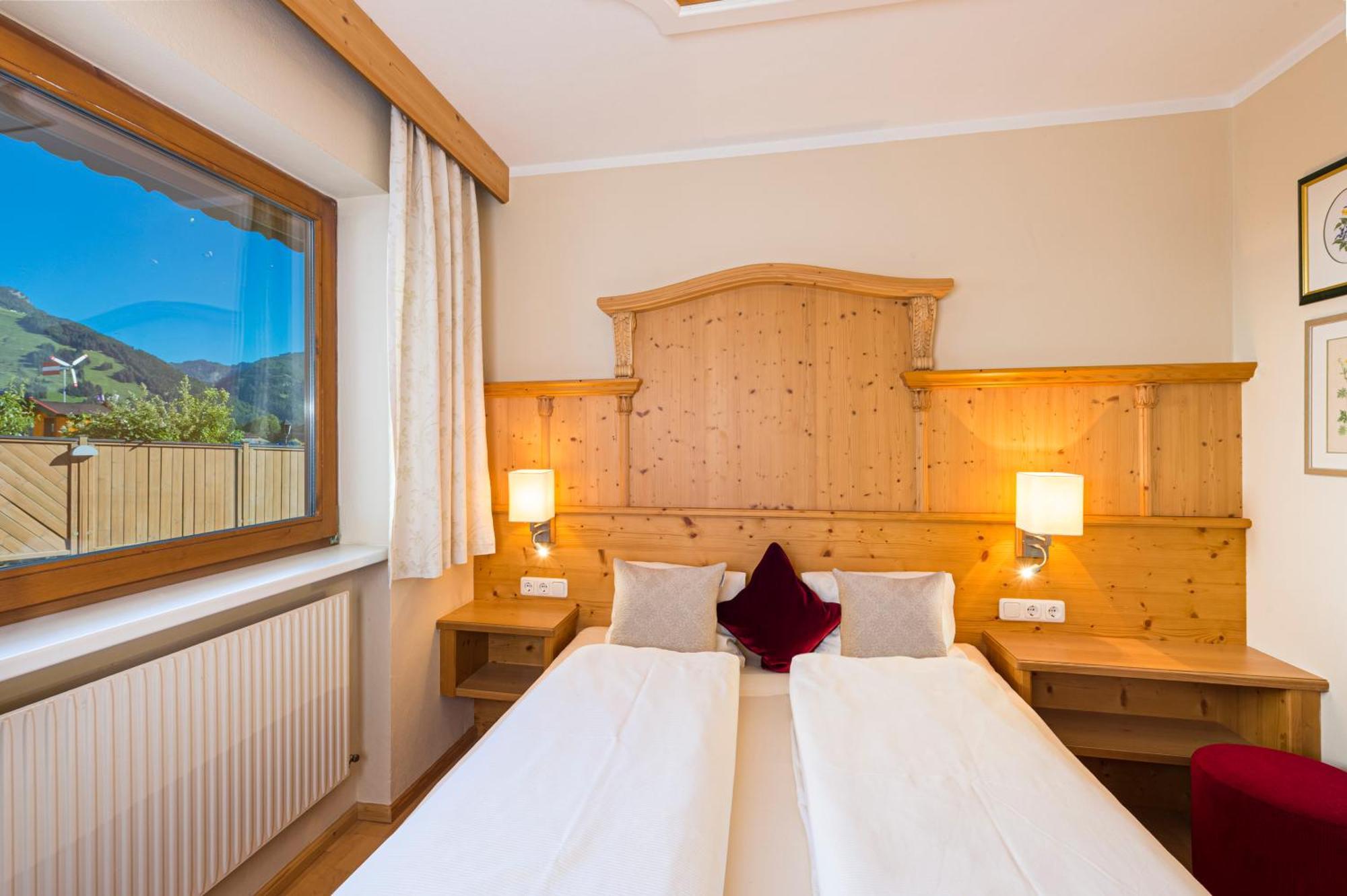 Apartments Tirolerhaus Kössen Δωμάτιο φωτογραφία